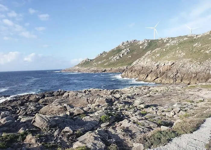 Ruta Dos Faros - Puerto Galicia Playa * Corme